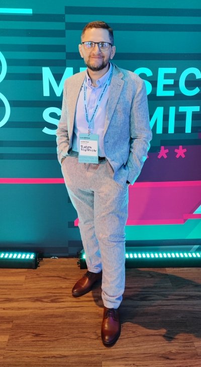 Radek Rzążewski — audytor cyberbezpieczeństwa IT